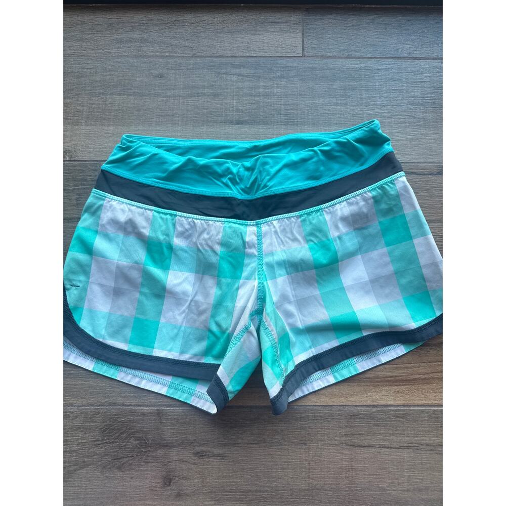 Lululemon Groovy Run Shorts Gingham Plaid Turquoise White Size 4 Running
